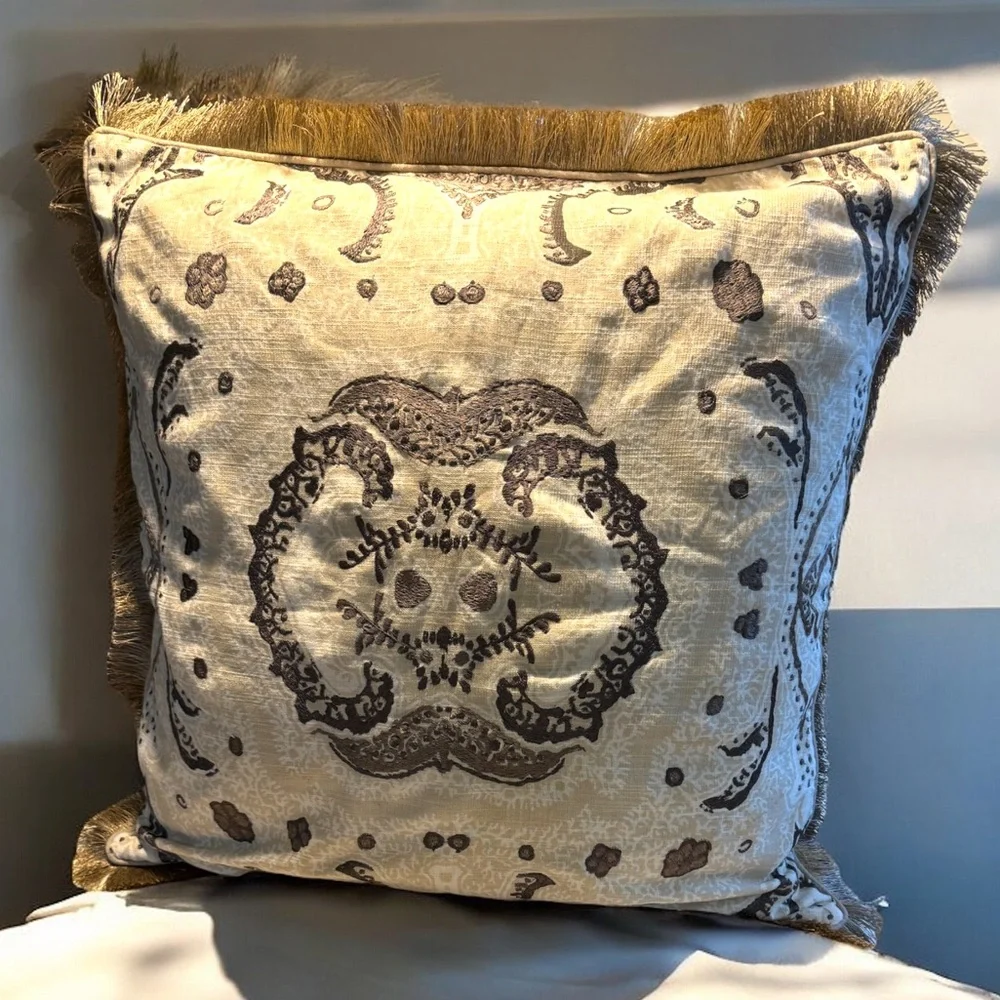 New! Kim Seybert Living Fringe Pillow Cover 26” Square